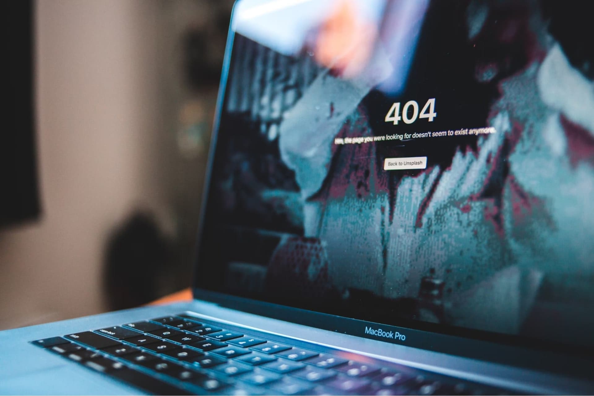 Bye-Bye, Buffering! Why DePIN Could End Your Streaming Nightmares 👋
